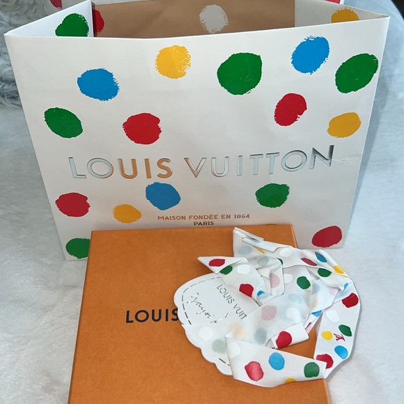 LV X YK Victorine Wallet - Picture 10 of 10